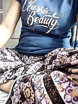 Snapshot of shalini_fire chatting on September 16, 2025, 9:21 am shalini fire online show from September 16, 2025, 9:21 am