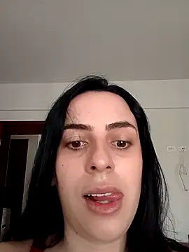 Morguisssz online show from September 30, 2025, 2:56 pm