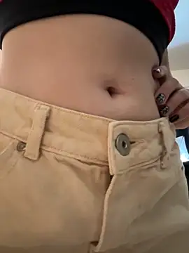 Morguisssz online show from November 5, 2025, 2:36 am