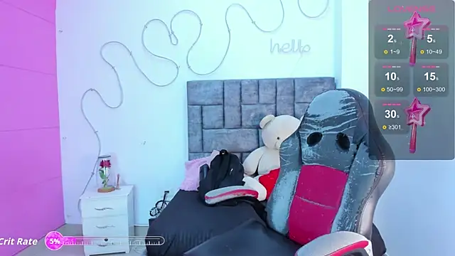 jisoo   online show from November 14, 2025, 12:42 pm