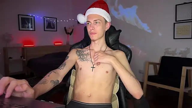 Den BlueXx online show from December 22, 2025, 10:48 am