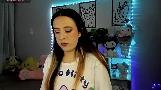 SarahXRusso online show from March 31, 2026, 12:45 am