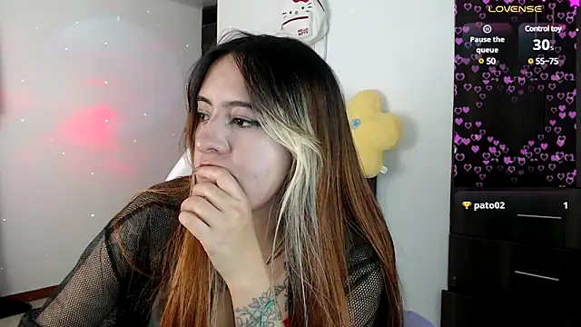 SarahXRusso online show from February 25, 2025, 10:09 pm