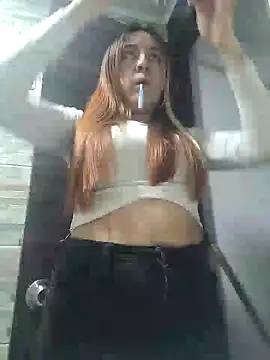 SarahXRusso online show from January 31, 2025, 12:39 am