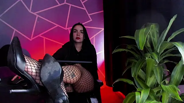 Snapshot of thakytona chatting on October 19, 2025, 8:00 pm thakytona online show from October 19, 2025, 8:00 pm