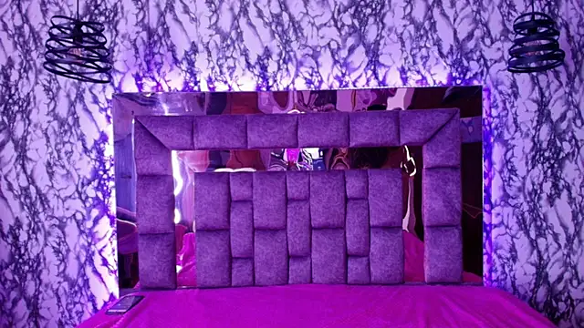 Snapshot of Vick_daves_ chatting on September 16, 2025, 11:33 am Vick daves online show from September 16, 2025, 11:33 am