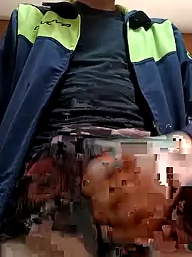 Snapshot of dariodario chatting on March 8, 2025, 7:27 am dariodario online show from March 8, 2025, 7:27 am