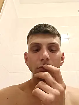 Snapshot of dariodario chatting on March 13, 2025, 8:32 pm dariodario online show from March 13, 2025, 8:32 pm