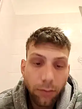 Snapshot of dariodario chatting on March 22, 2025, 11:11 am dariodario online show from March 22, 2025, 11:11 am