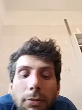 Snapshot of dariodario chatting on March 12, 2025, 12:36 pm dariodario online show from March 12, 2025, 12:36 pm