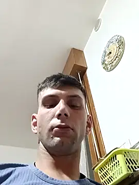 Snapshot of dariodario chatting on March 14, 2025, 9:21 pm dariodario online show from March 14, 2025, 9:21 pm