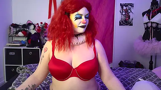 Snapshot of Twitchtheclownn chatting on April 23, 2026, 10:22 pm Twitchtheclownn online show from April 23, 2026, 10:22 pm