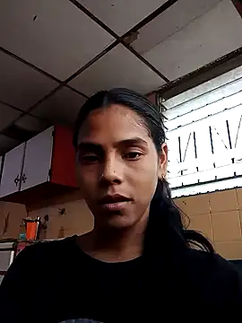 Sharlotte-HOT1 online show from January 23, 2025, 10:11 pm