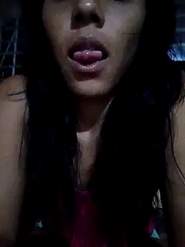 Sharlotte-HOT1 online show from December 20, 2024, 5:14 am