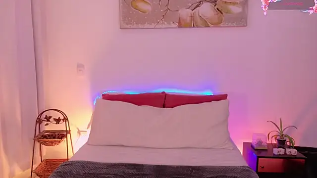 AnabelWolf online show from March 15, 2026, 2:13 pm