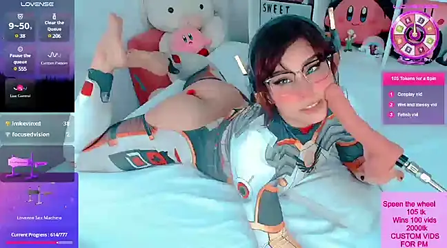 sweetalienn online show from December 24, 2024, 5:49 am