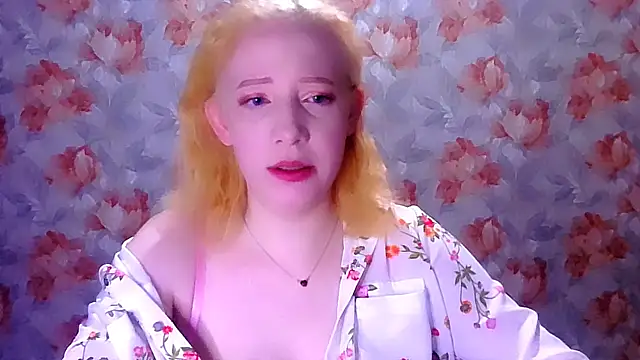 MelxMellie online show from April 24, 2026, 11:29 pm