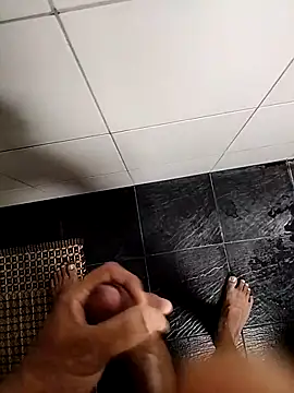 rhlagr85 online show from October 13, 2025, 3:08 am