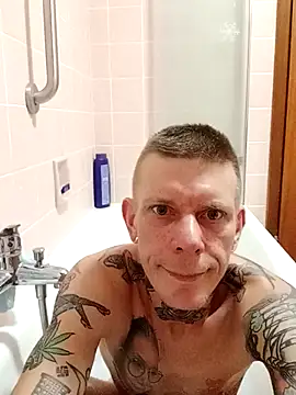 Snapshot of Tattooguy_86 chatting on November 15, 2025, 3:49 pm Tattooguy 86 online show from November 15, 2025, 3:49 pm