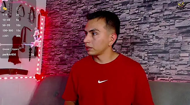 sofi bronw online show from February 13, 2025, 3:50 am