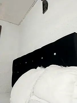 ElizabethWeil online show from April 8, 2026, 2:29 pm