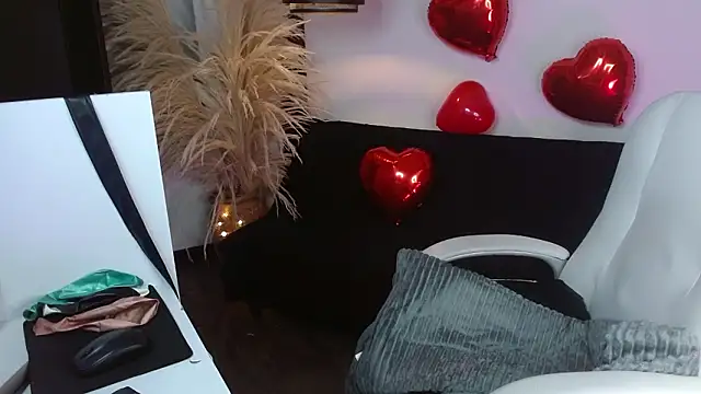 salome drasin online show from February 14, 2026, 1:06 am