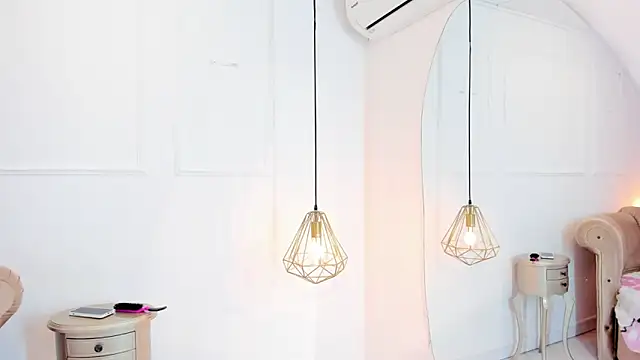 briannaduque online show from March 14, 2025, 9:00 pm