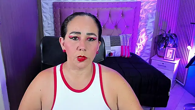 Snapshot of ashleylove_prg chatting on September 25, 2025, 3:34 am ashleylove prg online show from September 25, 2025, 3:34 am