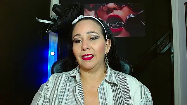 Snapshot of ashleylove_prg chatting on February 13, 2025, 3:29 am ashleylove prg online show from February 13, 2025, 3:29 am