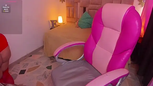 olivia willd online show from March 4, 2026, 8:05 pm