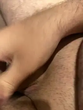 FabioF698 online show from February 19, 2025, 7:37 pm