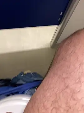 FabioF698 online show from February 17, 2025, 7:44 pm