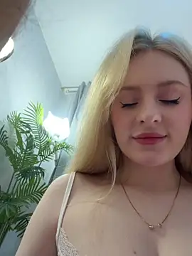 CaseyCumFace online show from April 9, 2026, 9:32 pm