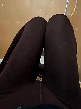 sexyGirlMen online show from December 6, 2024, 3:46 am