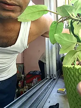 Snapshot of Cute-manisha chatting on March 12, 2025, 2:30 am Cute-manisha online show from March 12, 2025, 2:30 am