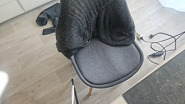 Mr MarcX online show from December 15, 2025, 2:23 pm