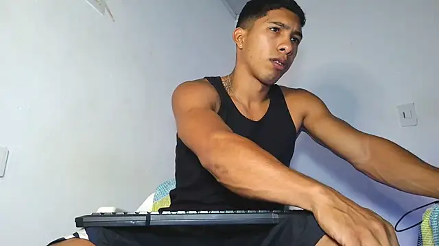 maximo vega newv online show from March 13, 2026, 8:58 pm