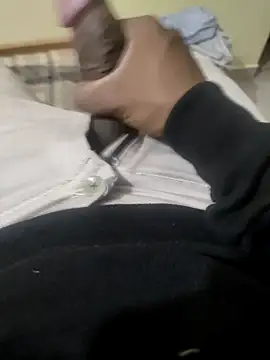 raamcxy online show from February 11, 2025, 8:15 am