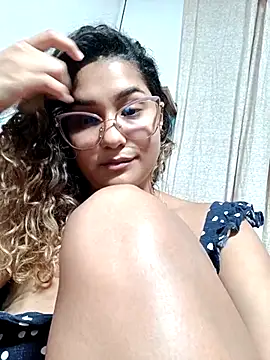 BrendaGirs online show from October 21, 2025, 3:17 am