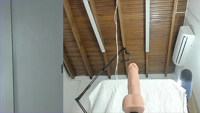 Snapshot of Lucy_carter_ chatting on October 28, 2025, 3:00 pm Lucy carter online show from October 28, 2025, 3:00 pm