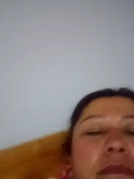 Snapshot of Darly_Gomez chatting on February 14, 2025, 3:54 am Darly Gomez online show from February 14, 2025, 3:54 am