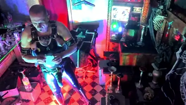 BULGEDEMON online show from January 18, 2026, 7:50 pm