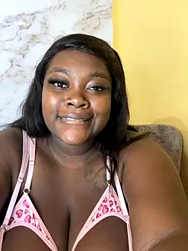 Snapshot of ReaGrant chatting on December 2, 2025, 7:59 pm ReaGrant online show from December 2, 2025, 7:59 pm