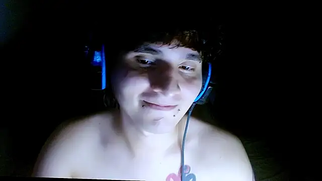 Charley quin online show from April 16, 2026, 12:22 am