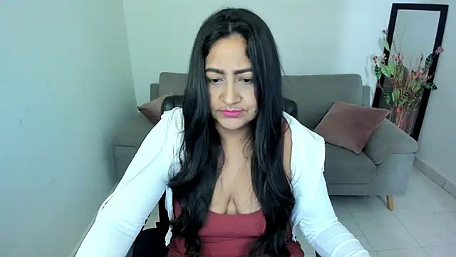 Snapshot of Adele_Sweett chatting on December 2, 2025, 11:01 am Adele Sweett online show from December 2, 2025, 11:01 am