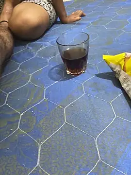 Snapshot of United3 chatting on October 25, 2025, 8:46 am United3 online show from October 25, 2025, 8:46 am