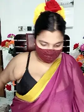 Hot-Angel  online show from February 6, 2026, 6:04 pm