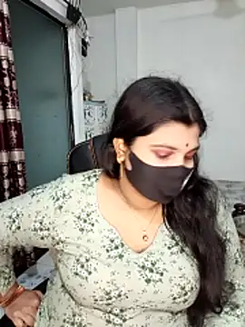 Hot-Angel  online show from January 6, 2026, 6:23 pm