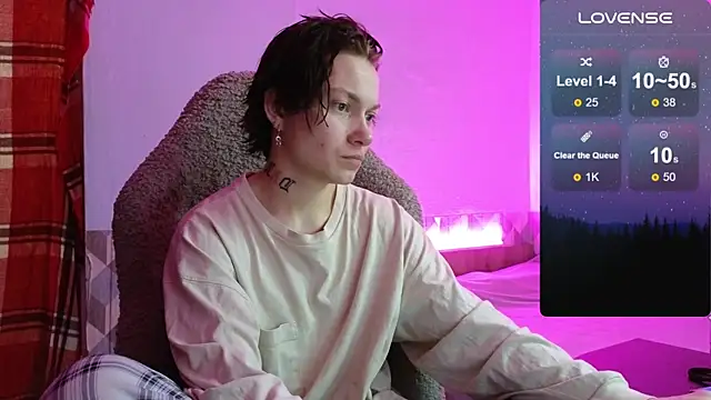 Snapshot of esajukyy chatting on October 28, 2025, 5:56 pm esajukyy online show from October 28, 2025, 5:56 pm