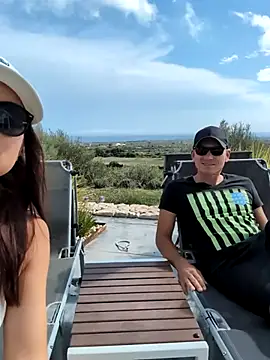 Snapshot of Samira-Summer chatting on October 16, 2025, 12:13 pm Samira-Summer online show from October 16, 2025, 12:13 pm